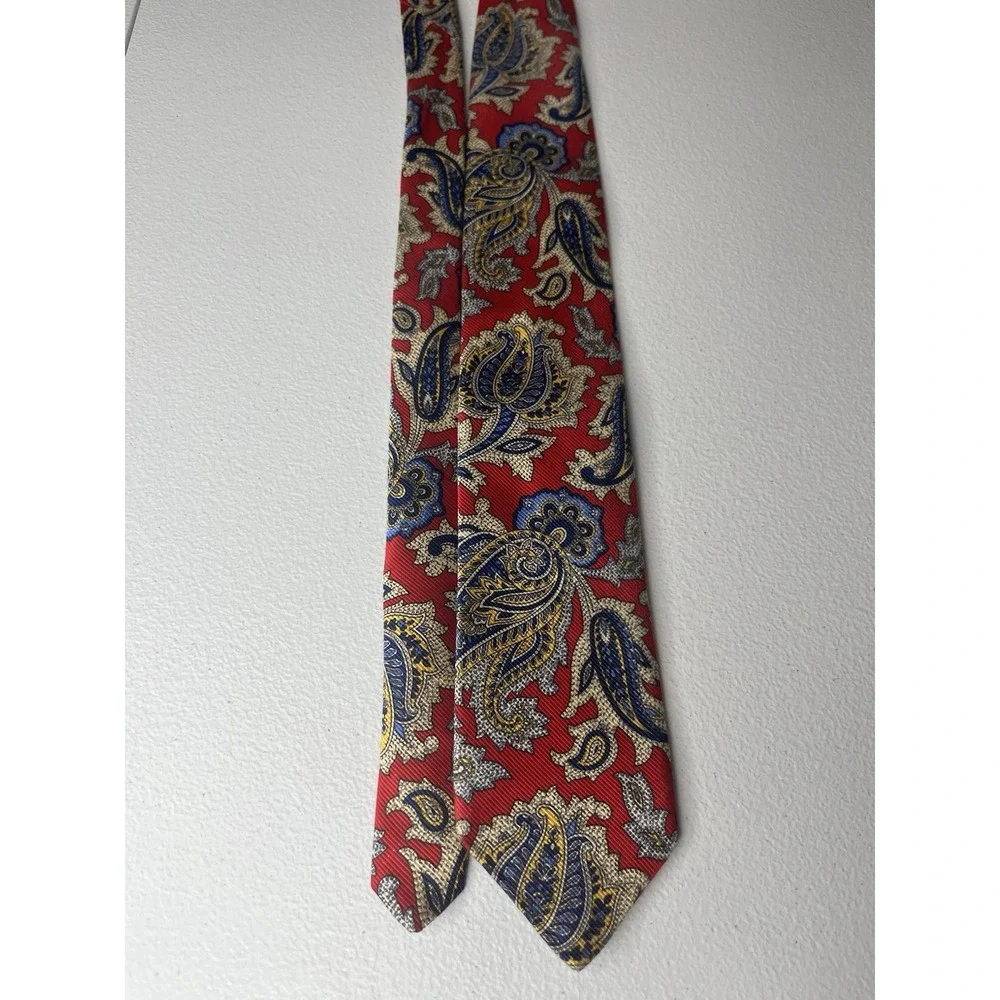Robert Talbott Best Of Class‎ Silk Tie Red Paisley 61